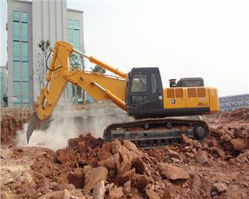 成都鉤機租賃案例