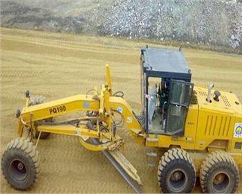 跟著成都平地機(jī)租賃公司來看平地機(jī)行業(yè)2016年行業(yè)情況以及2017展望