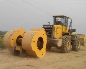 沖擊式跟振動式的比較,成都沖擊壓路機租賃公司解答