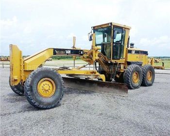  成都平地機(jī)租賃分享平地機(jī)的操作流程