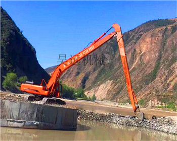 成都加長臂挖機租賃