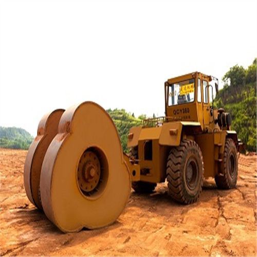 壓路機(jī)的使用注意事項