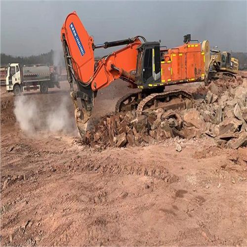 冬季挖掘機(jī)的預(yù)熱和啟動技巧，你都知道嗎？